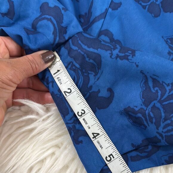 Banana Republic Blue Bermuda Shorts Floral Elegance Size 14 - Picture 4 of 10